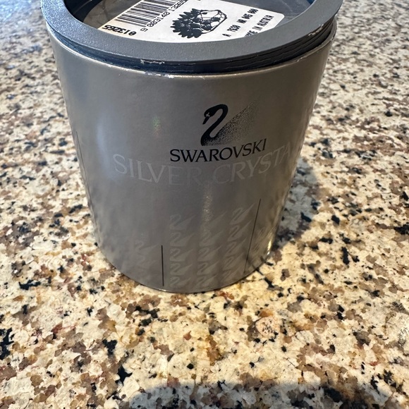 Retired Swarovski Crystal Mother Goose - Picture 5 of 6